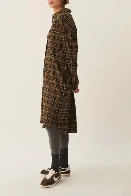 Robe Reine Soho — photo 3