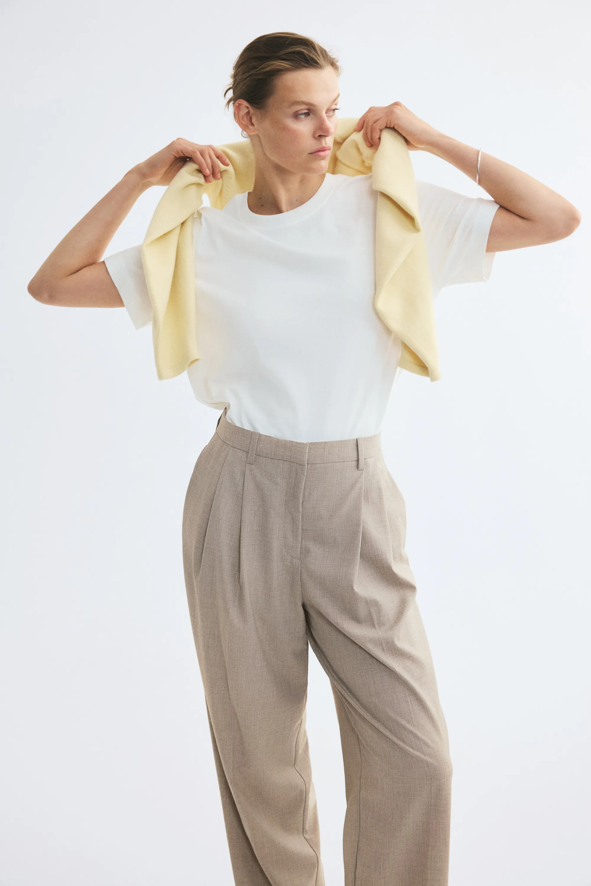 Pantalon chic à jambes barrel - Gris ancien clair