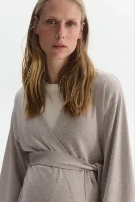 MAMA Gilet avec ceinture à nouer - Grège clair — photo 3