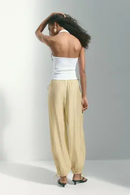 Pantalon à cordon avec jambes ballon - Jaune clair — photo 2
