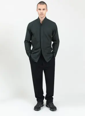 Origami Collar Shirt in Night Green End-on-End — photo 5
