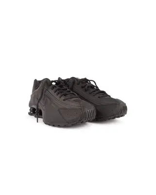 Shox R4 Black Max Orange — photo 2