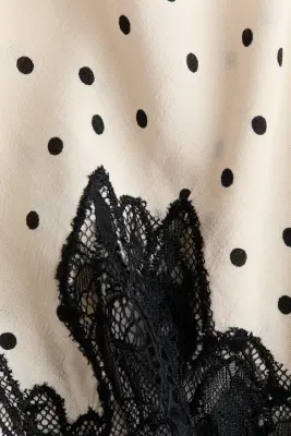 Jupe avec dentelle - Crème/pois — photo 3