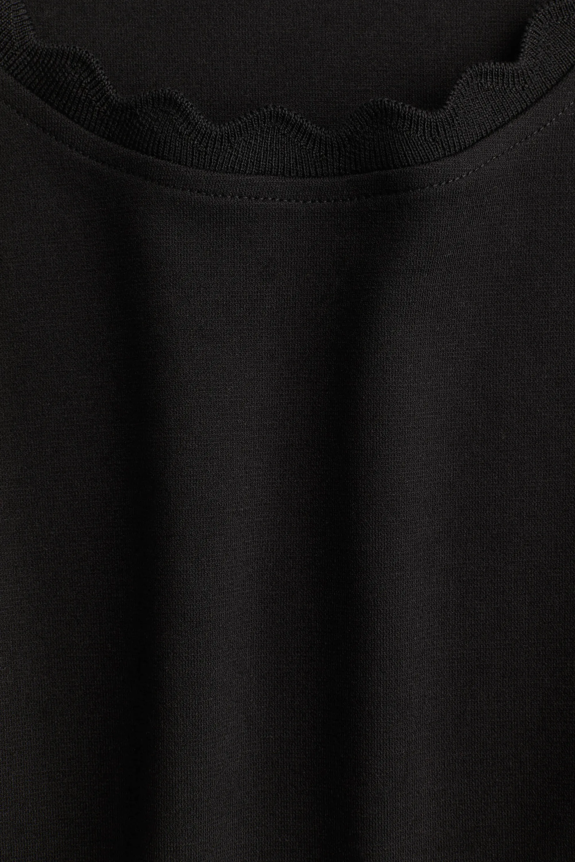 Robe en jersey à bords festonnés - Noir