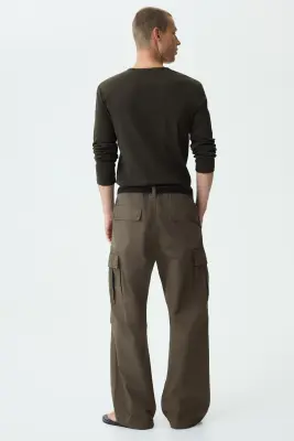 Pantalon cargo Relaxed Fit - Taupe foncé — photo 4