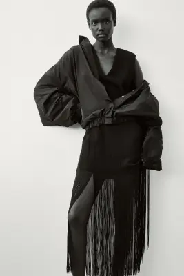 Robe à épaulettes avec franges - Noir — photo 1