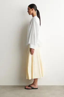CHEMISE COL EN V FRONCÉE EN COTON LÉGER - BLANC — photo 2