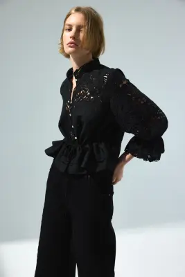 Blouse en lin mélangé avec broderie anglaise - Noir — photo 1