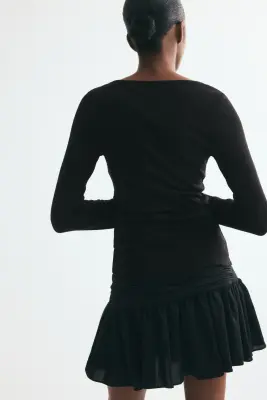 Top à encolure en V avec dentelle - Noir — photo 3