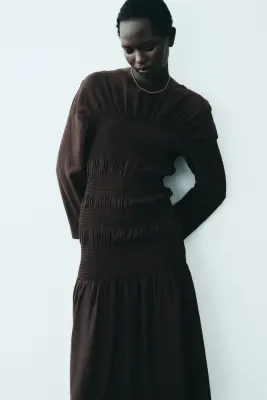 Robe smockée - Marron foncé — photo 1