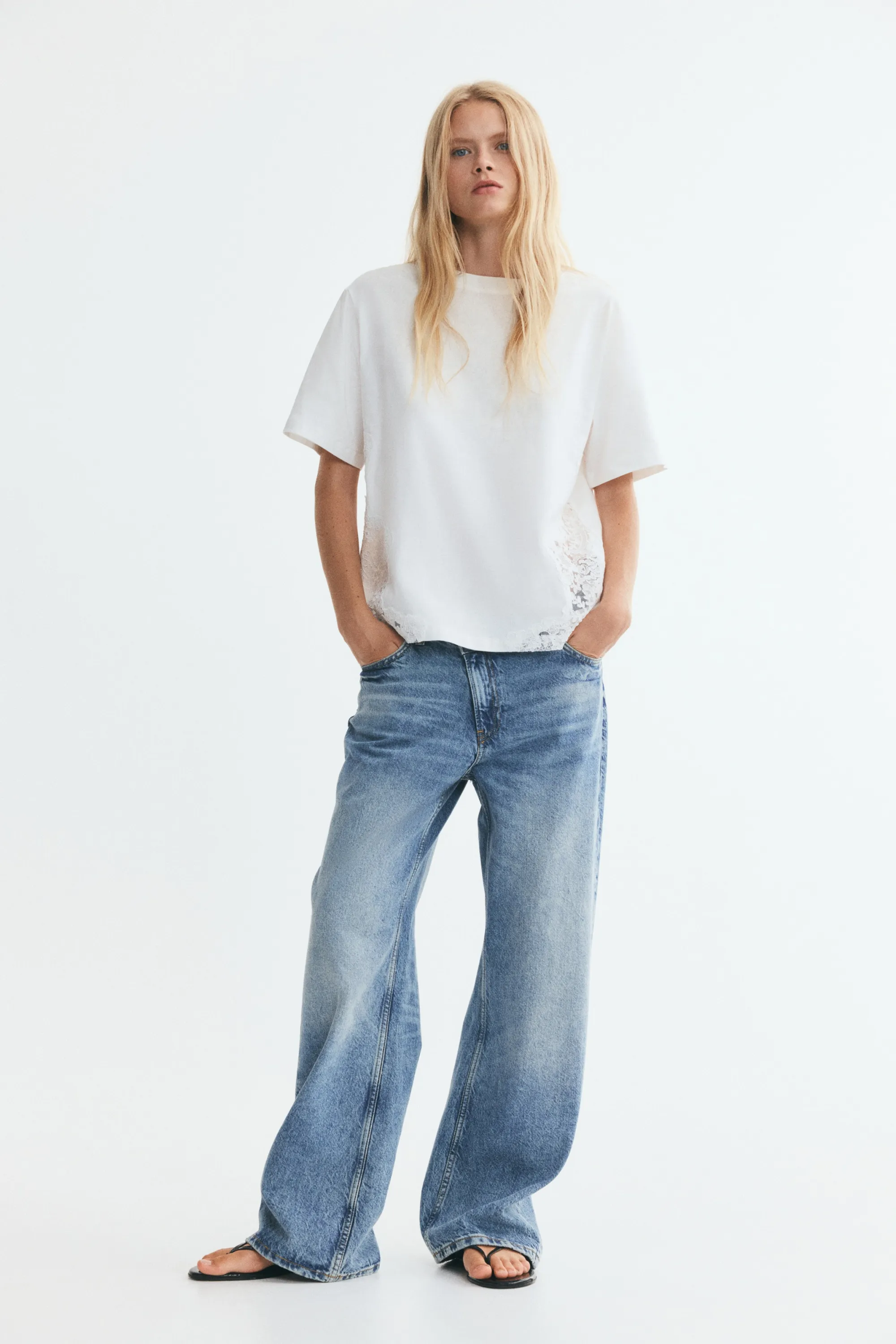 T-shirt en coton avec dentelle - Blanc