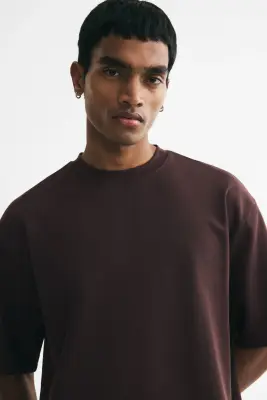 T-shirt boxy Relaxed Fit en coton - Marron foncé — photo 2