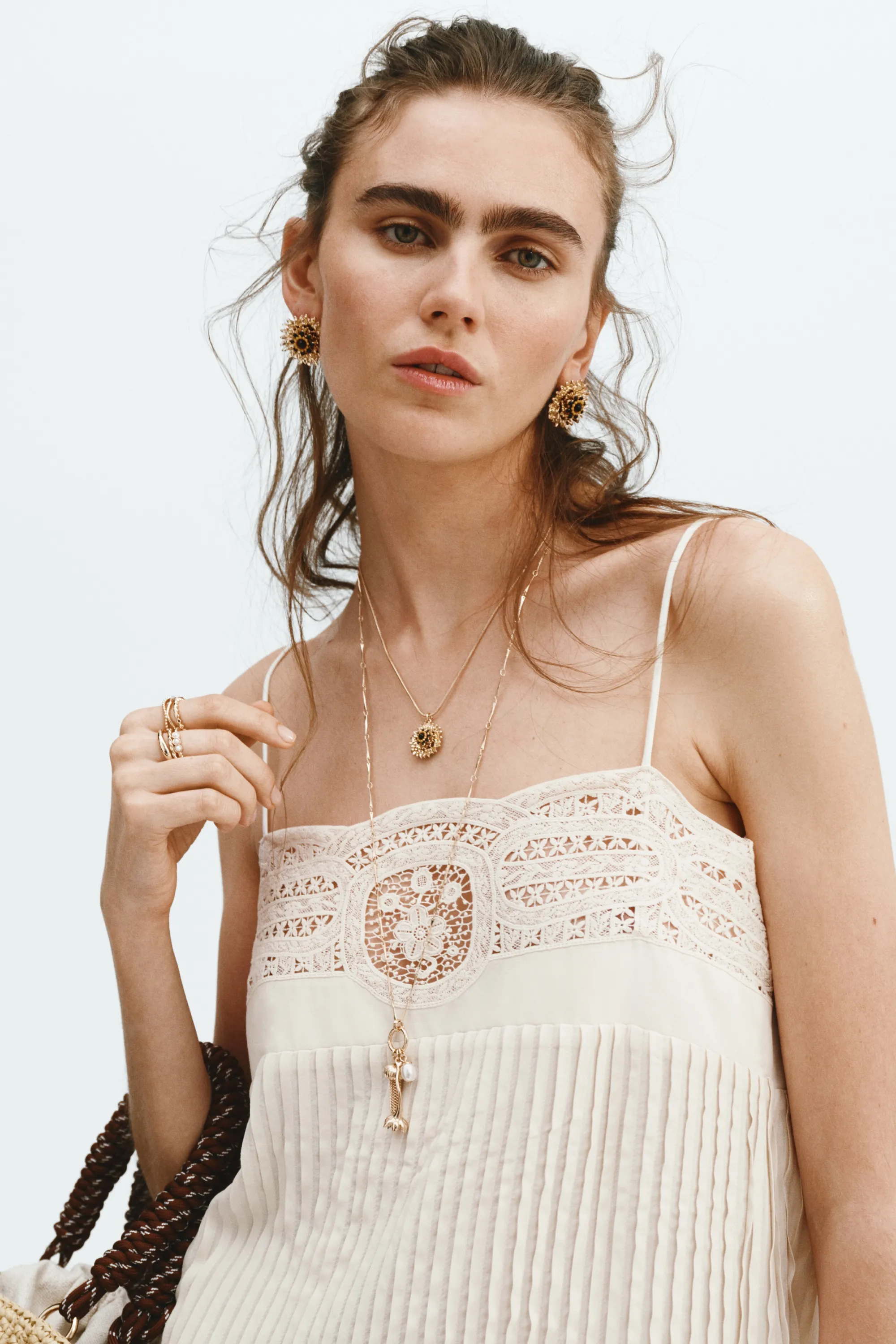 Robe avec panneau en dentelle et plis nervure - Crème