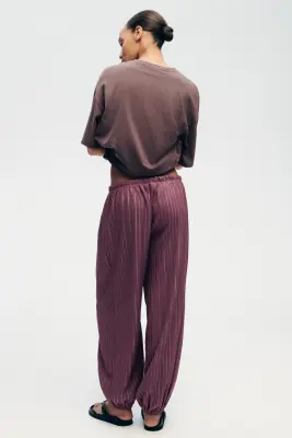 Pantalon texturé à jambes ballon - Violet ancien — photo 2