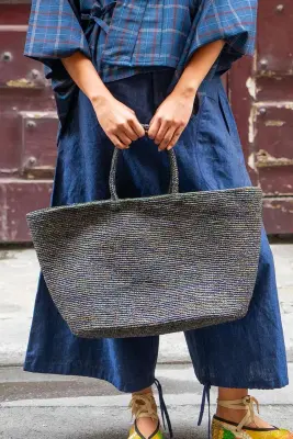 Grand Sac en Raphia Bleu Boisé — photo 2