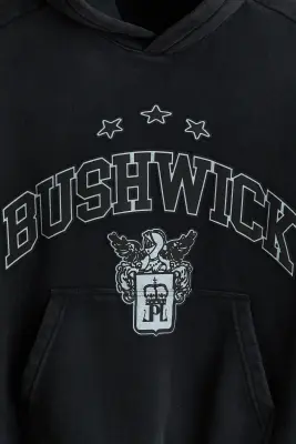 Hoodie imprimé Oversized Fit - Noir délavé/Bushwick — photo 4