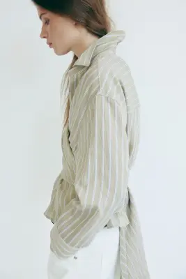 Blouse avec détail à nouer - Beige clair/rayé — photo 2