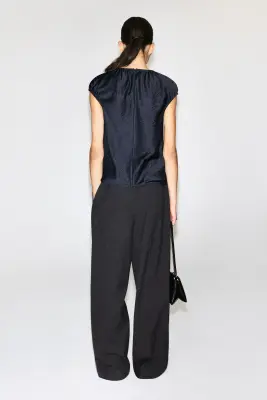 TOP EN SATIN FRONCÉ - BLEU MARINE — photo 5