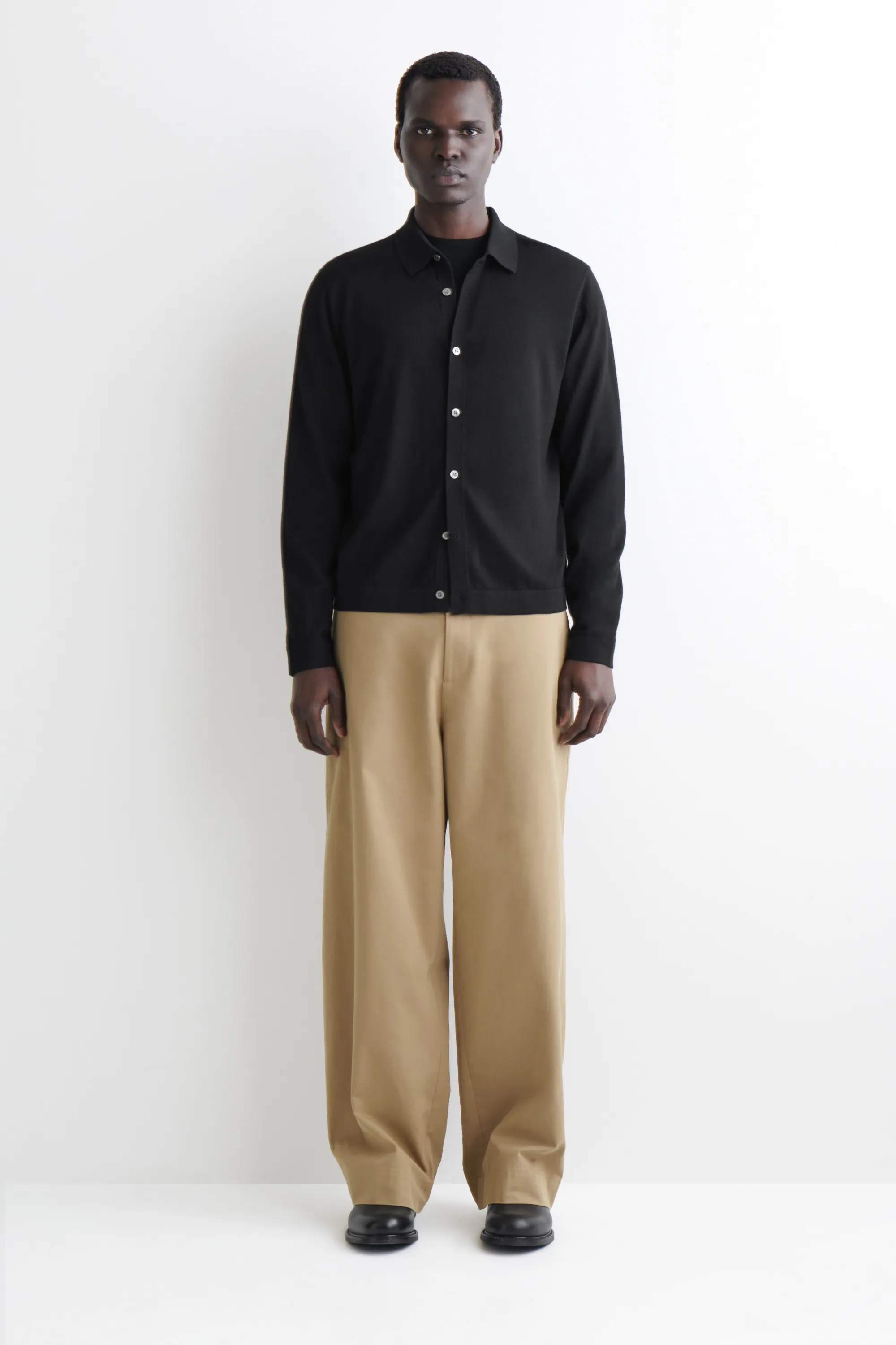 CHEMISE EN MAILLE DE LAINE MÉRINOS - NOIR