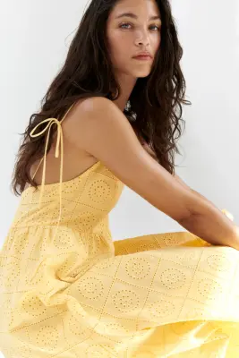Robe en broderie anglaise avec bretelles à nouer - Jaune — photo 1