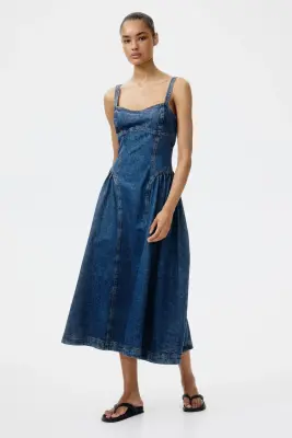 Robe en denim avec jupe évasée - Bleu denim — photo 2