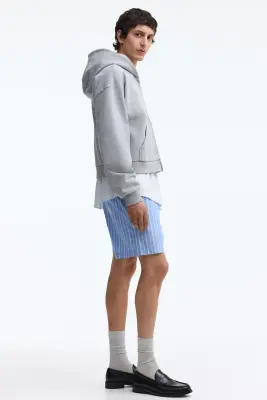 Short Regular Fit en coton - Bleu clair/rayé — photo 1