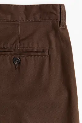 Chino Relaxed Fit en twill de coton - Marron — photo 3