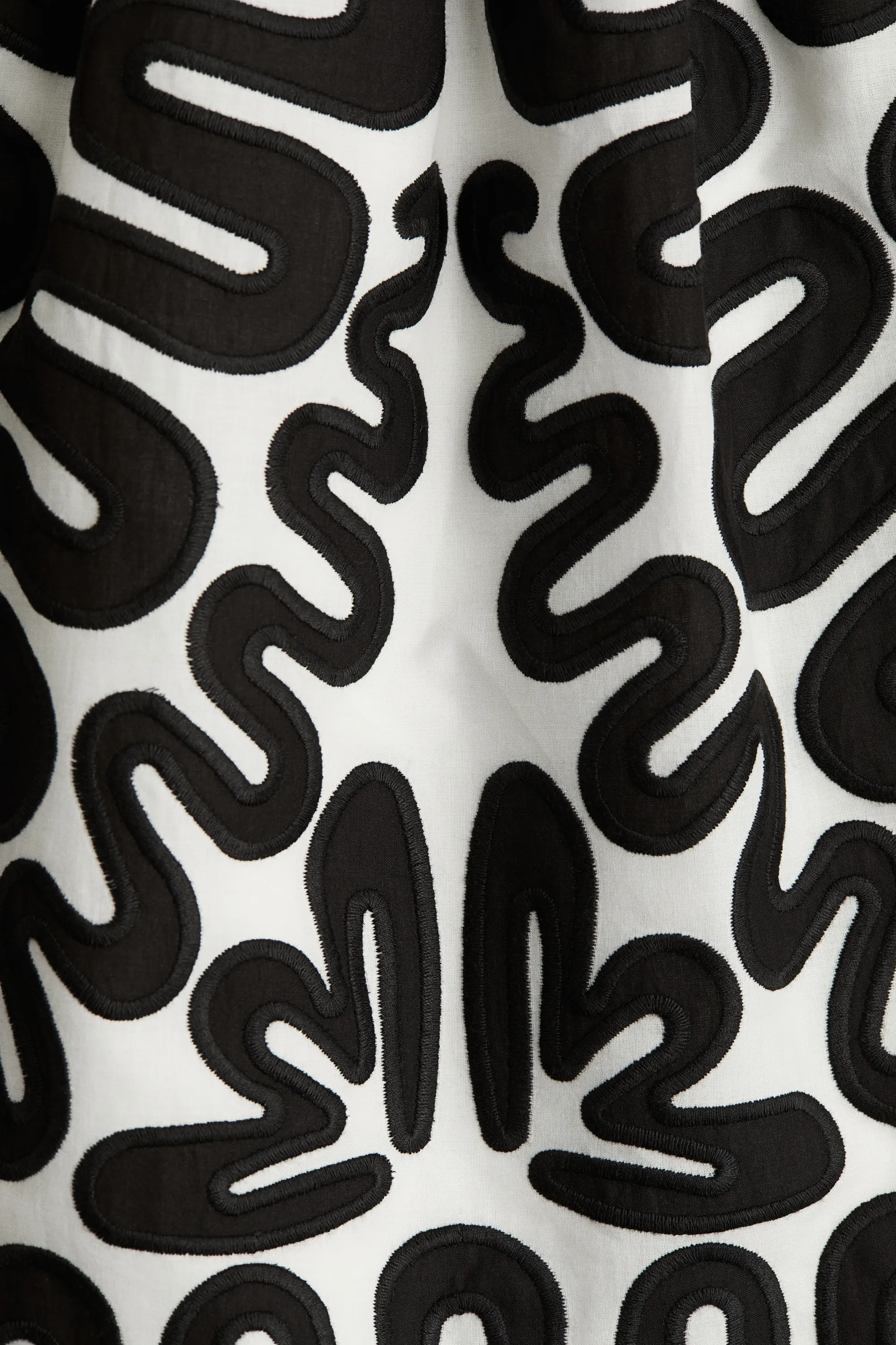 Robe brodée à bretelles fines - Blanc/motif