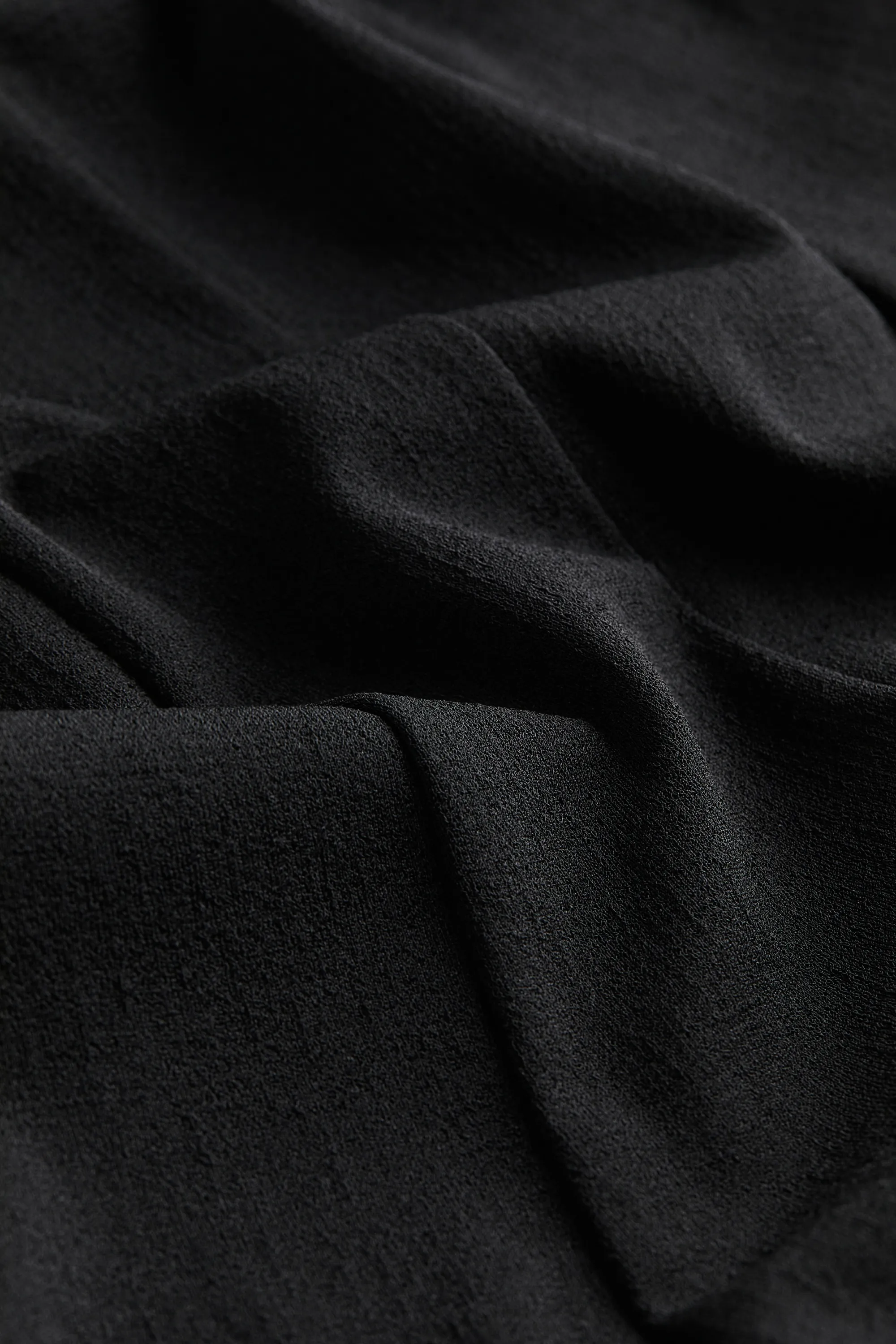 Robe en jersey avec col cheminée - Noir