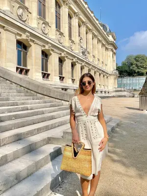Iconique robe en coton blanc à pompon Printemps été 2003 par Phoebe Philo Taille 36 — photo 4