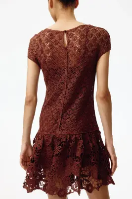 Robe façon crochet avec jupe évasée - Brun rouille — photo 2