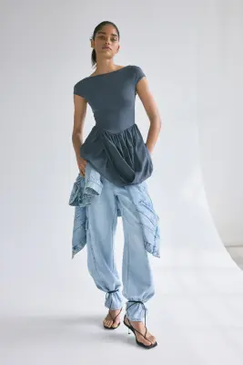 Robe bi-matière avec panneau drapé - Gris foncé — photo 1
