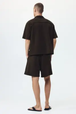 Chemise Relaxed Fit avec col cubain - Vert kaki foncé — photo 3