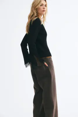 Gilet en maille côtelée avec dentelle - Noir — photo 3