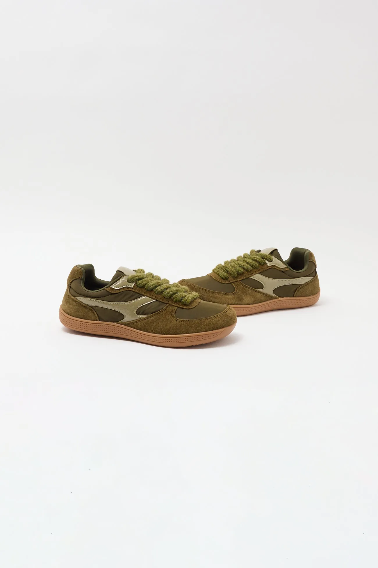 Baskets en cuir et toile Femme
