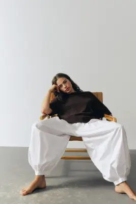 T-shirt en maille - Marron foncé — photo 1