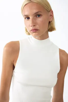 Top à col cheminée en viscose - Blanc — photo 1