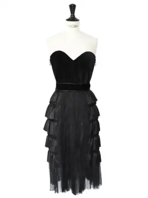 Robe de Cocktail mi-longue bustier coeur velours et volants de soie noir Prix boutique 4500€ Taille 36 — photo 1