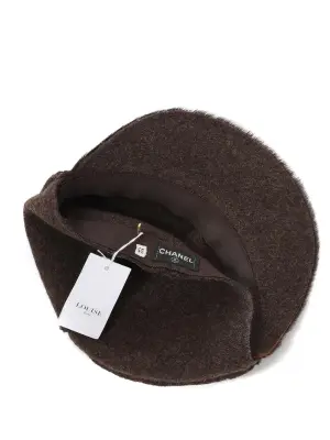 Casquette en laine marron chiné et fourrure Prix boutique 1350€ Taille 55 — photo 4