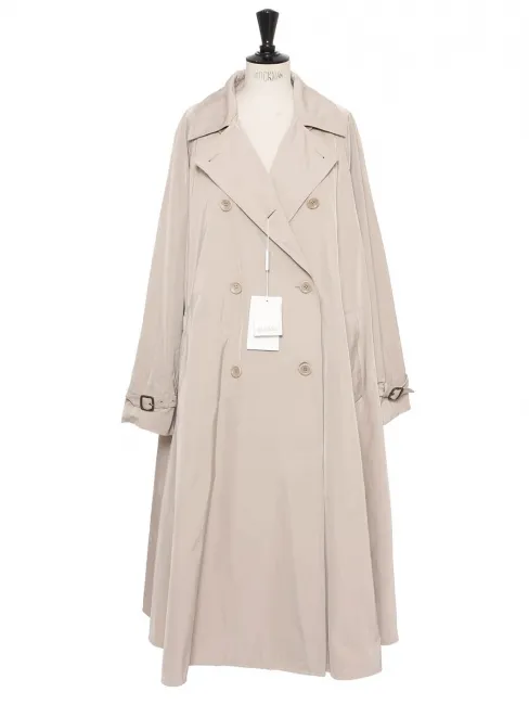 Trench long oversized en gabardine beige Prix boutique 1200€ Taille 40