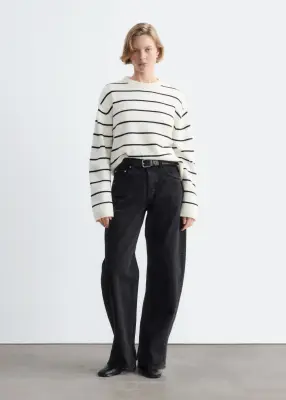 Pull en maille - Rayures blanches et noires — photo 2