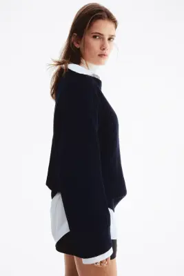 Pull oversize en laine mélangée - Bleu marine — photo 4