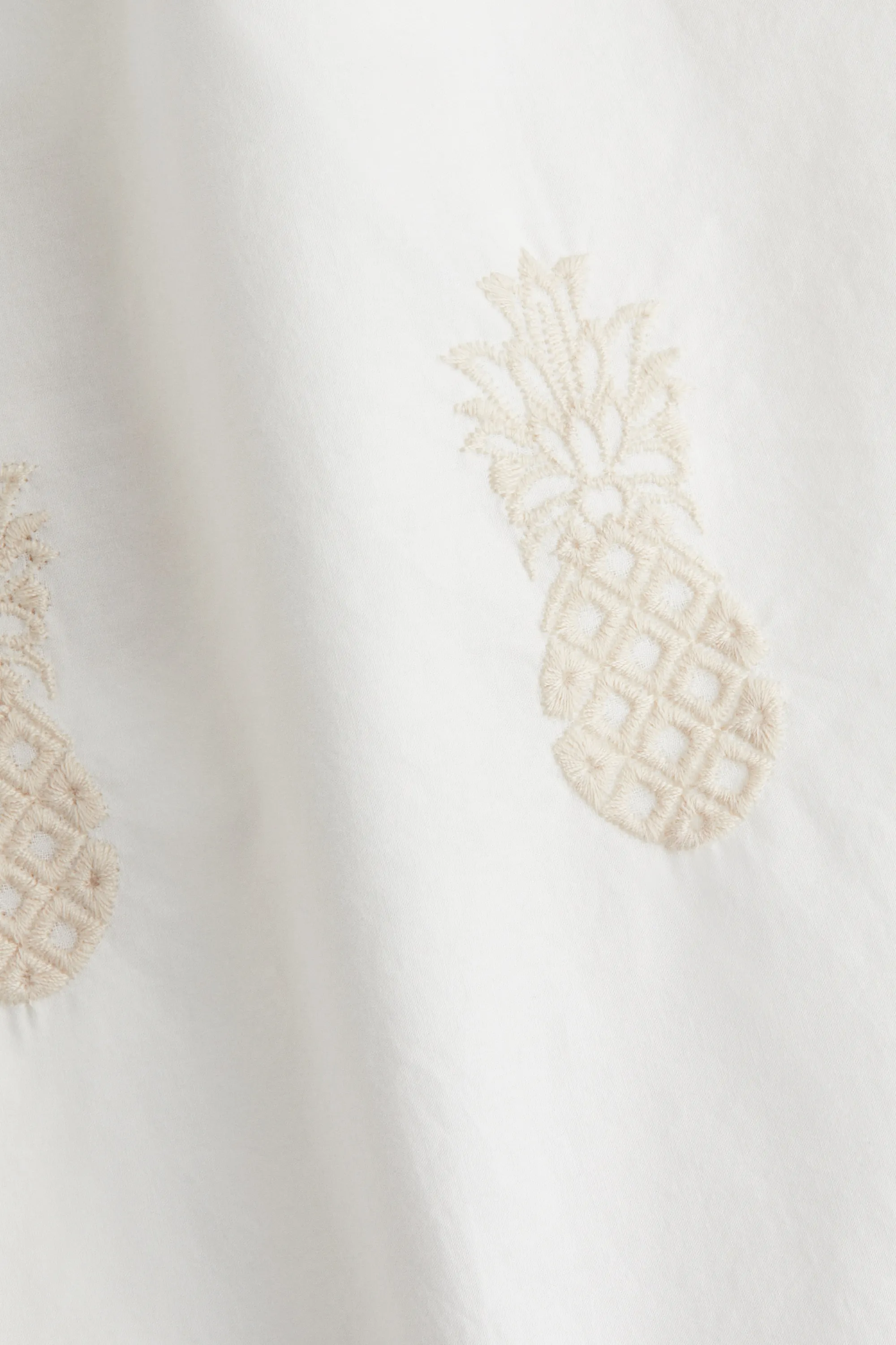Robe à bretelles fines avec broderie anglaise - Blanc