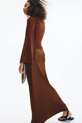 Jupe maxi en satin froissé - Marron — photo 2