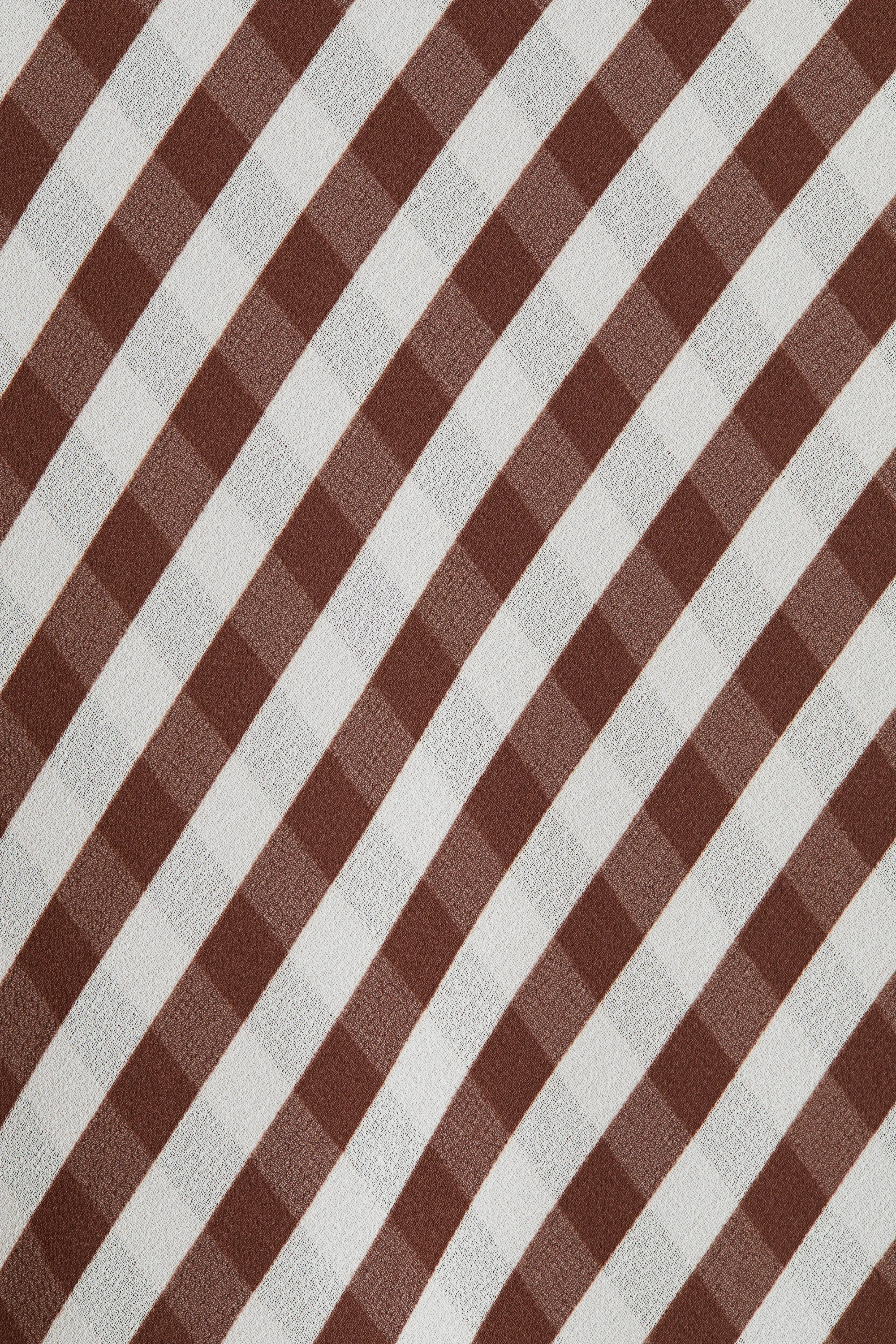 Jupe maxi en mousseline - Marron foncé/rayures blanches