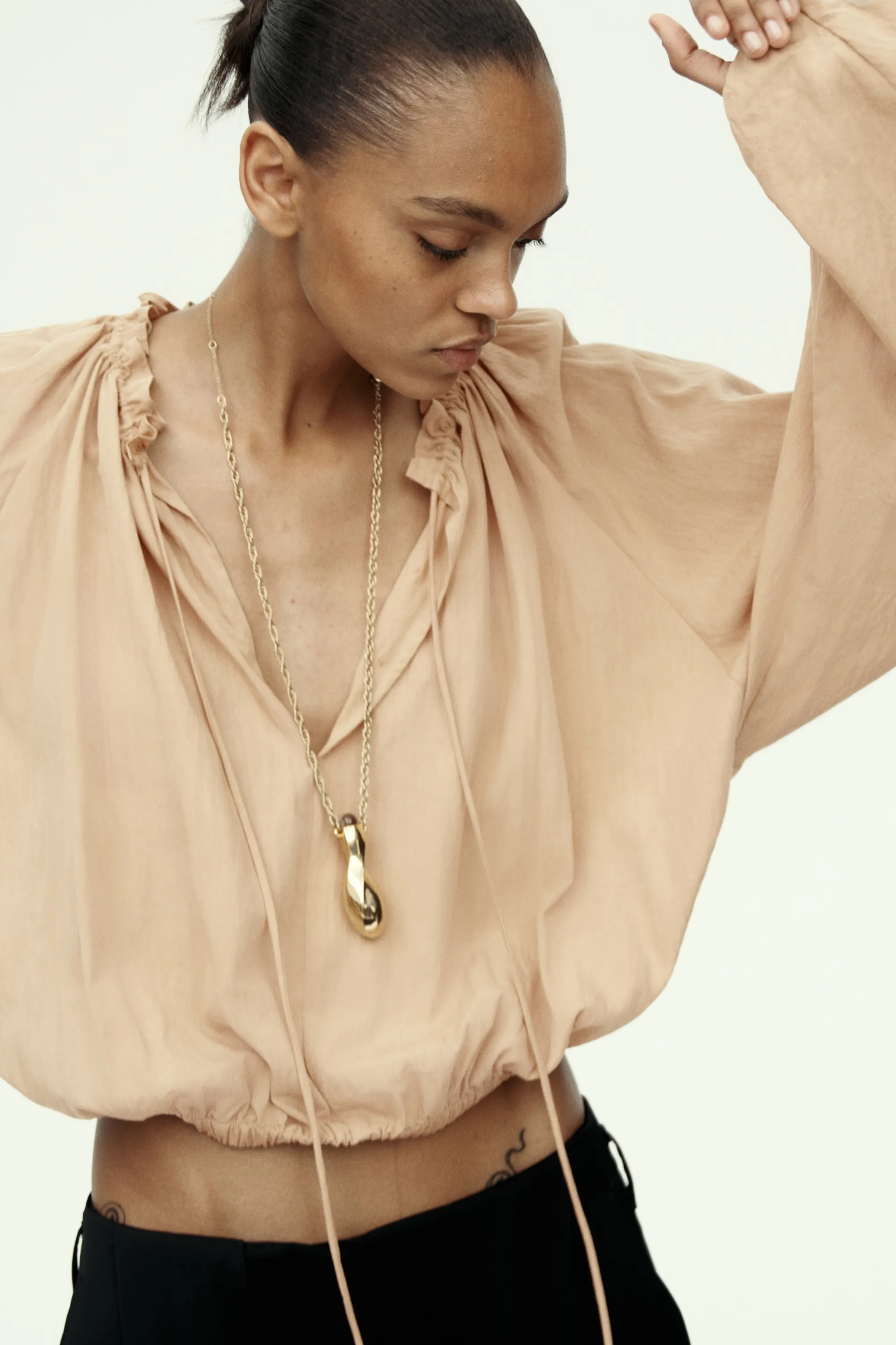 Blouse à effet boule - Beige