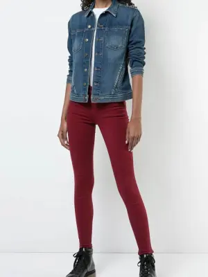 Jean slim 811 mid-rise Skinny leg en coton rouge cerise Taille 25 — photo 2