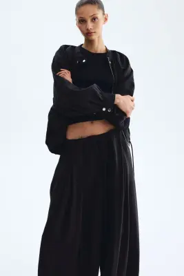 Pantalon en modal avec jambes ballon - Noir — photo 1