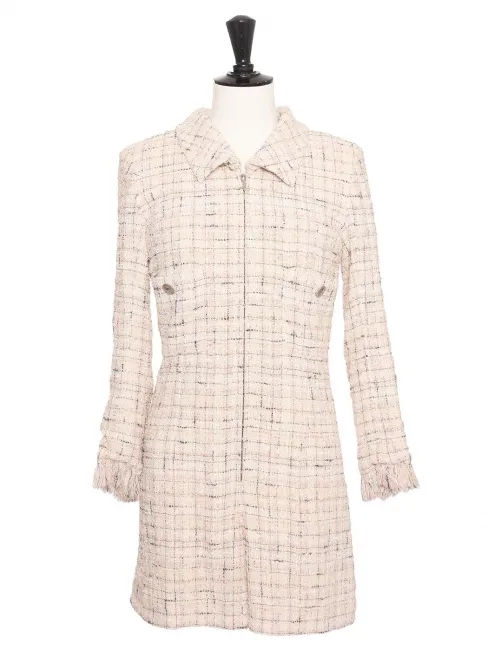 Combi-short en tweed à carreaux rose beige et gris Prix boutique 4500€ Taille XS
