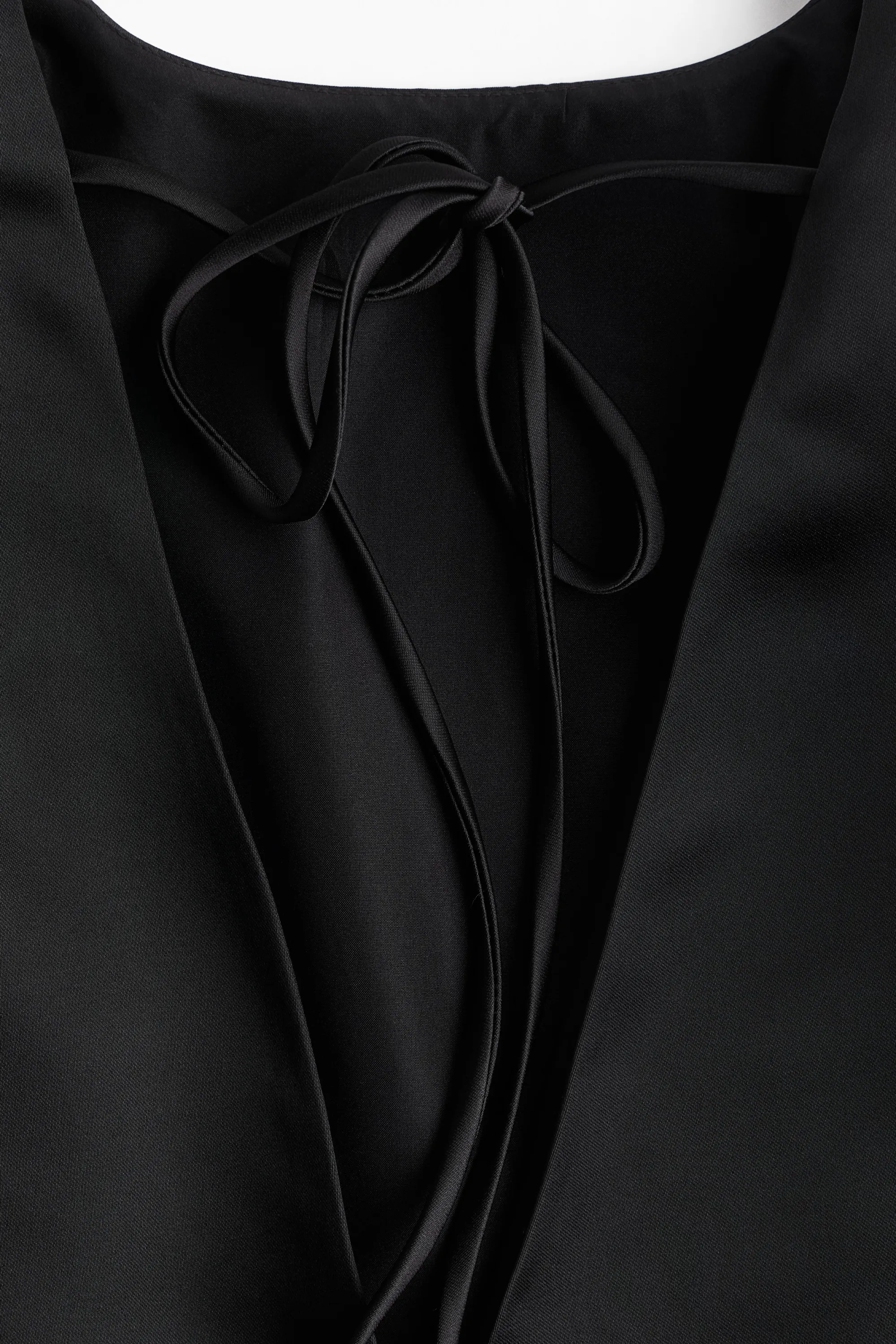 Robe à dos ouvert - Noir